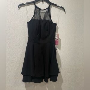 New Classic little black dress size S